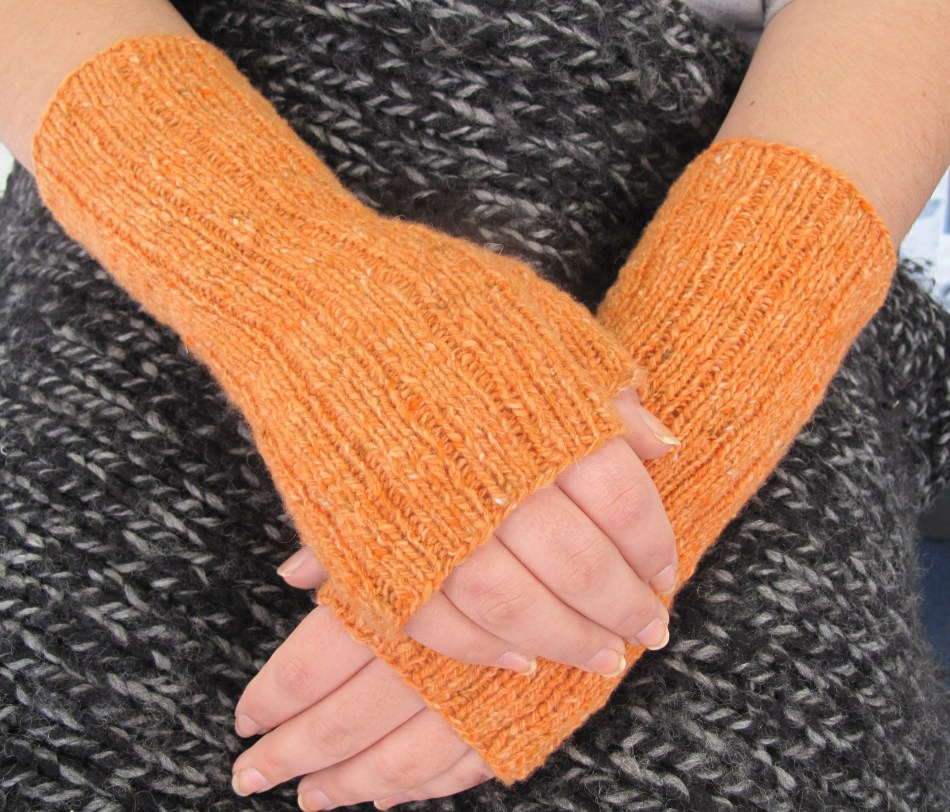 Orange mitts1